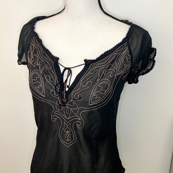 Victoria’s Secret Black Semi-Sheer Embroidered Top/Lingère - Picture 2 of 8